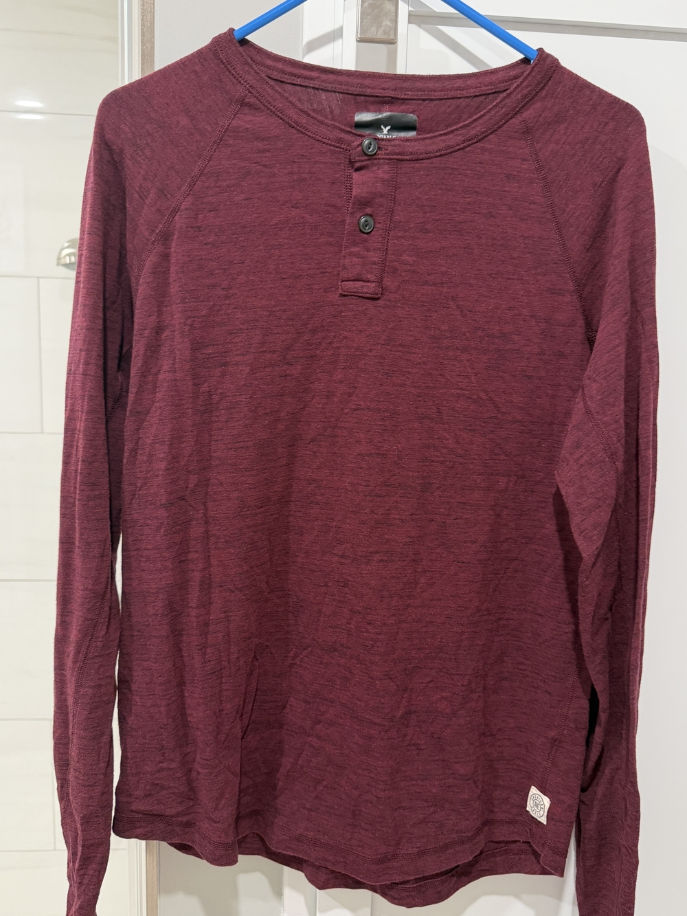 Men's American Eagle Outfitters Long Sleeve Henley, Size Small